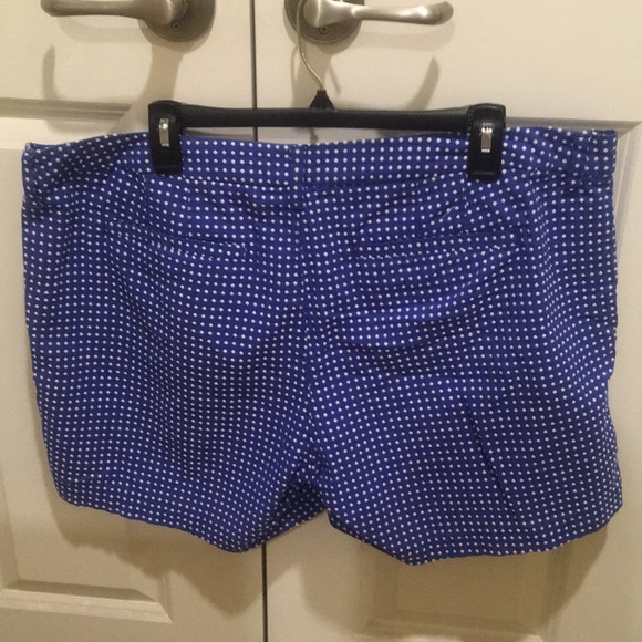 Mini Shorts - Picture 5 of 5